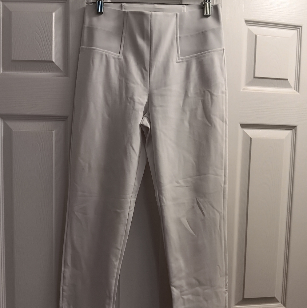 Size 8-10 Simply Noelle, white Stretch Long Pant With Buttons at the Ankle